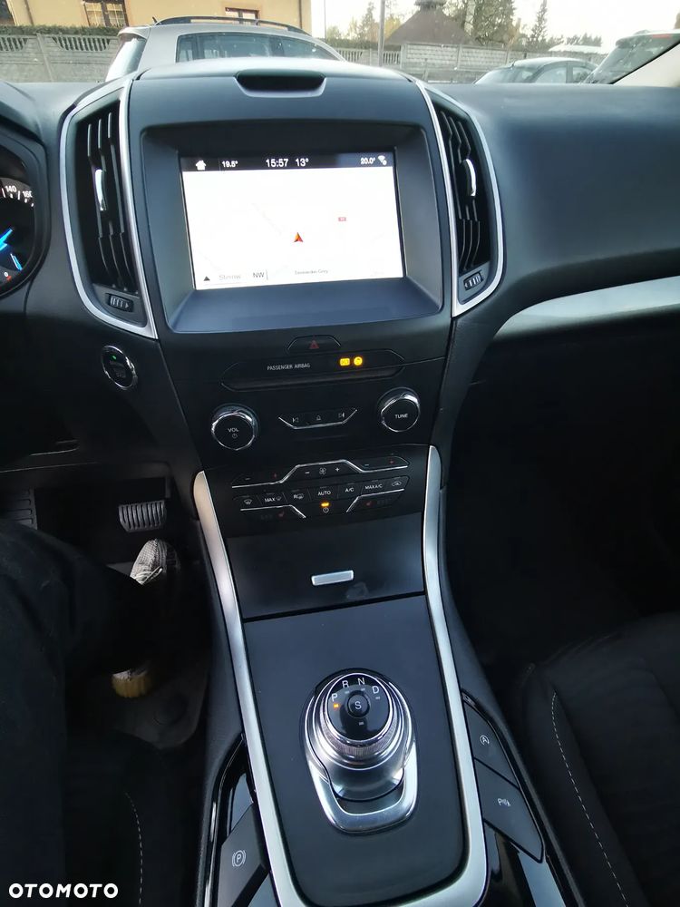 Ford S-Max 2.0 EcoBlue Titanium - 10