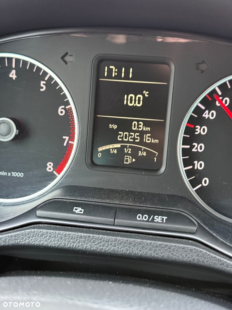 Volkswagen Polo 1.4 Team - 19