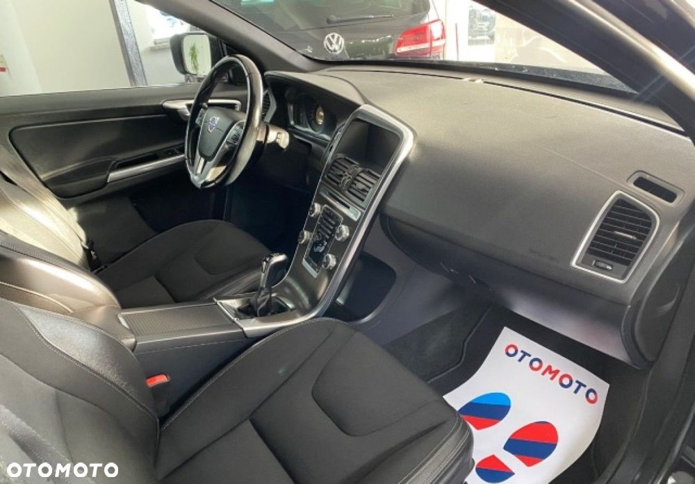 Volvo XC 60 - 10