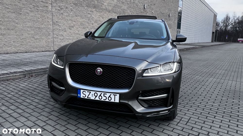 Jaguar F-Pace 20d AWD Prestige - 6