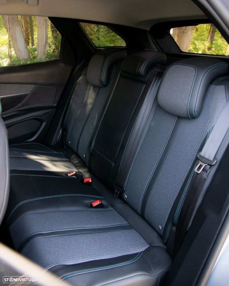 Peugeot 3008 1.6 Hybrid Allure Pack e-EAT8 - 9