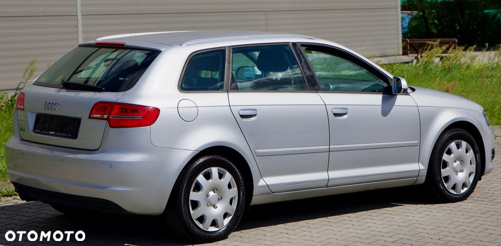 Audi A3 Sportback 2.0 TFSI Attraction - 9
