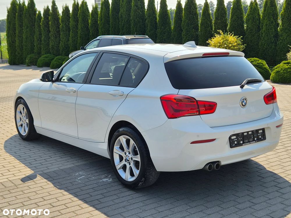 BMW Seria 1 120d Edition Metropolitan - 4