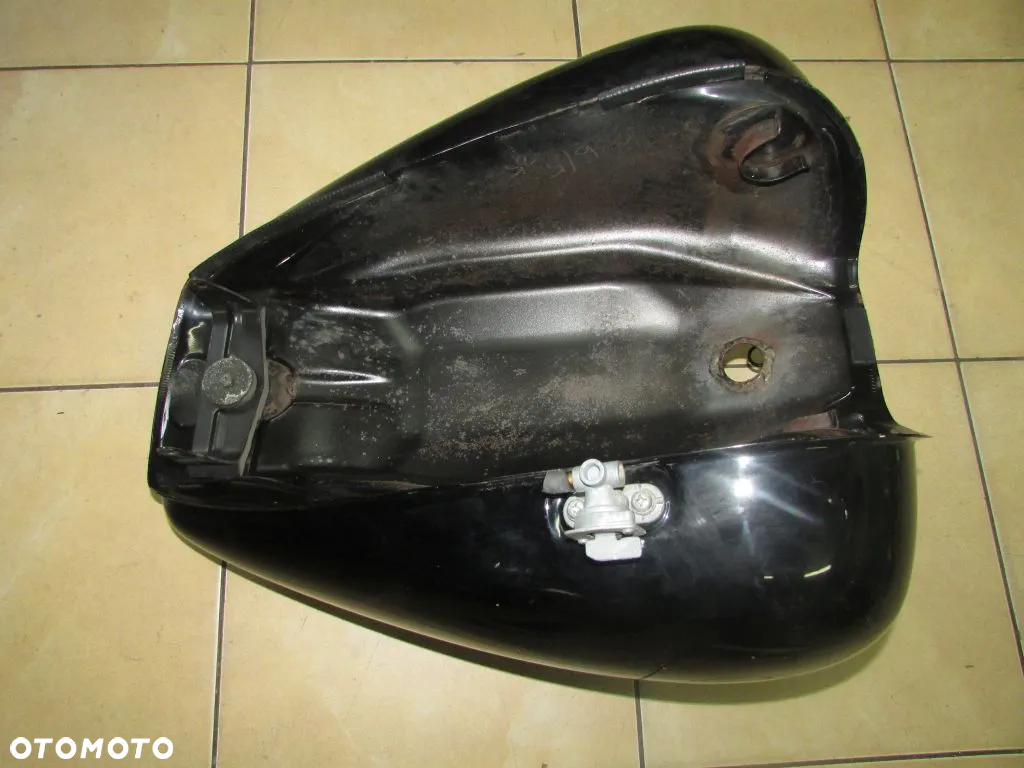 Yamaha XVS 650 Drag Star zbiornik paliwa bak - 4