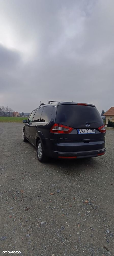 Ford Galaxy - 4