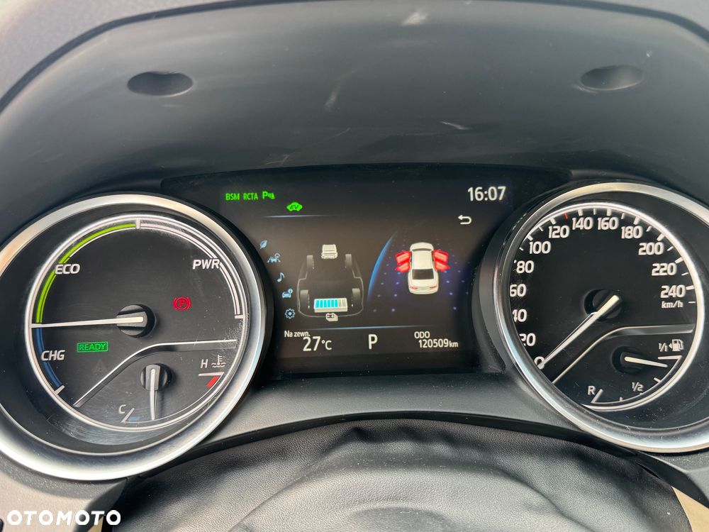 Toyota Camry 2.5 Hybrid Executive CVT - 11