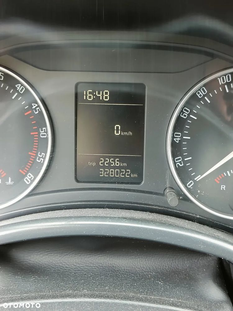 Skoda Octavia 2.0 TDI Ambiente - 9