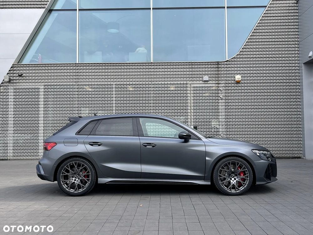 Audi RS3 Sportback TFSI Quattro S tronic - 3