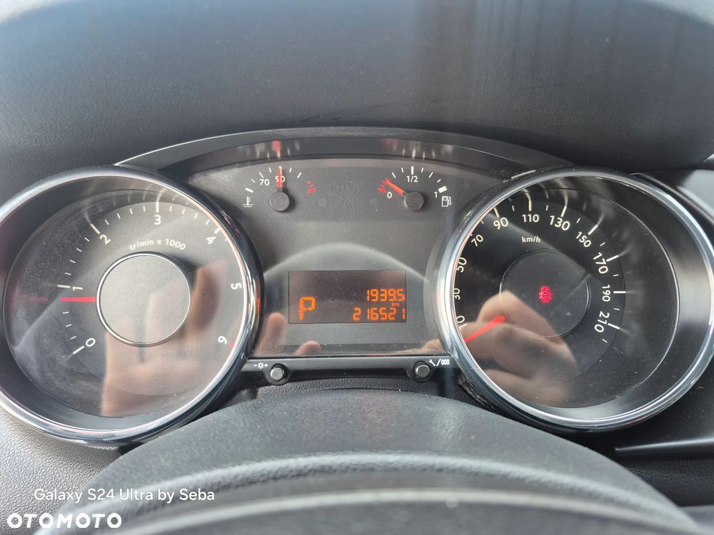 Peugeot 3008 e-HDi 115 ETG6 Stop&Start Business-Line - 13