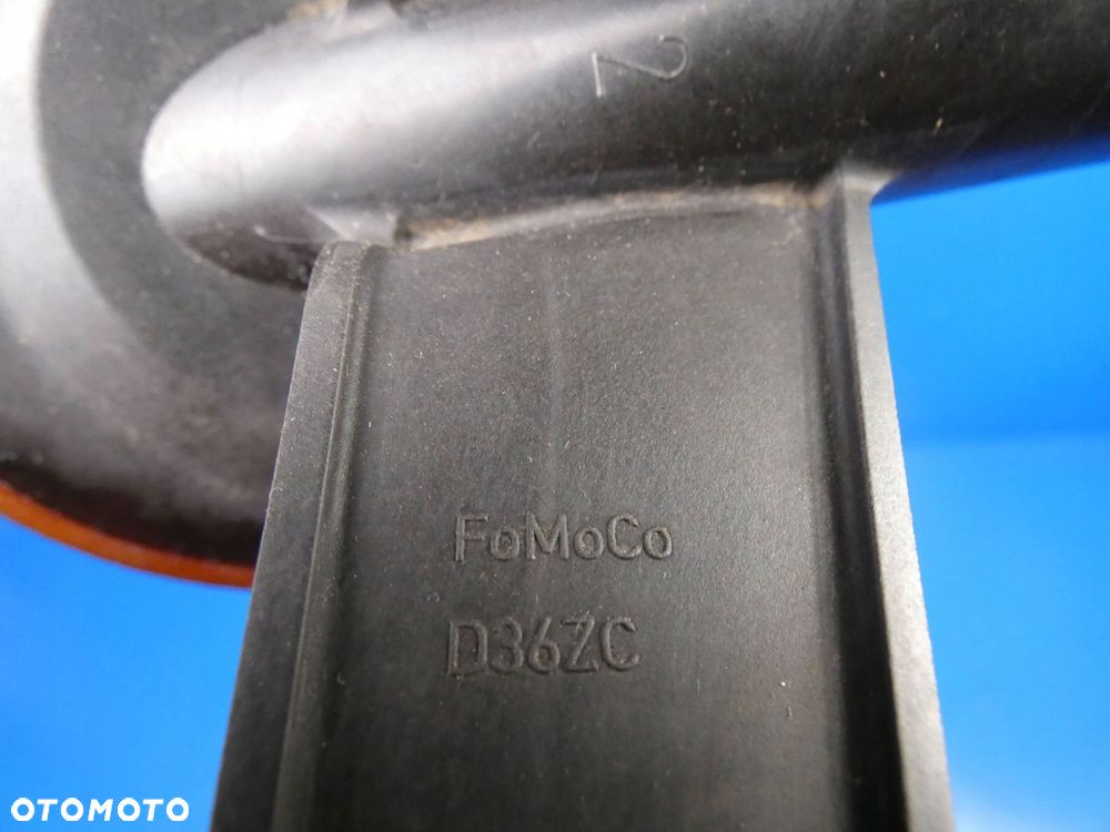 VOLVO V60 I S60 II V40 FORD 1.6 T4 T3 SMOK OLEJU SSAK RURKA - 3