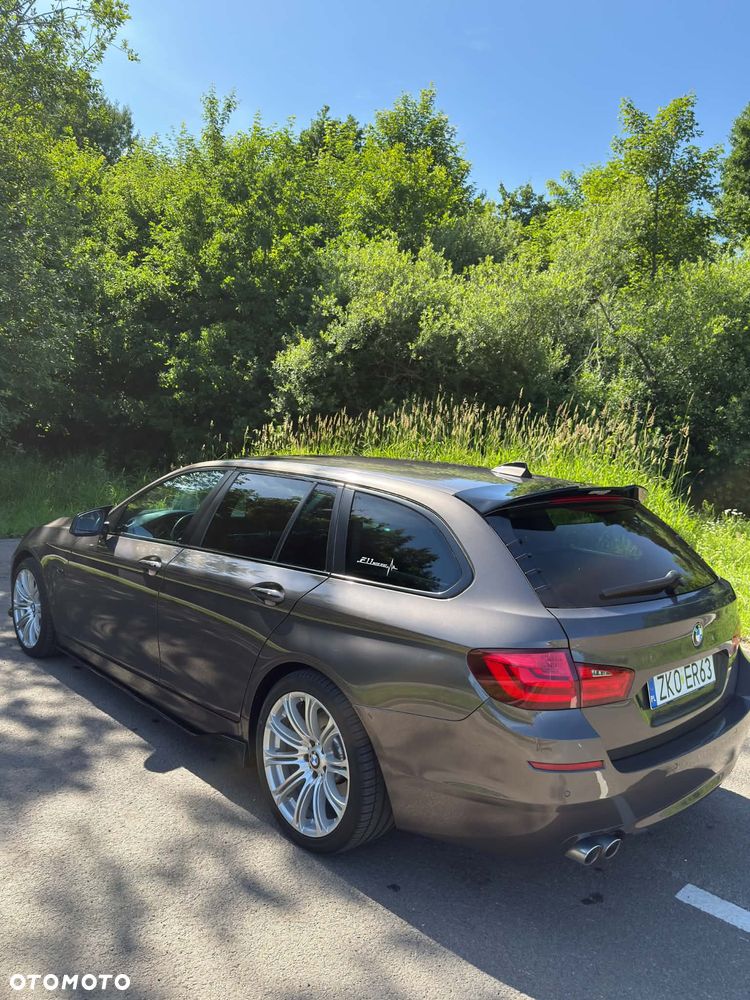 BMW Seria 5 525d - 5