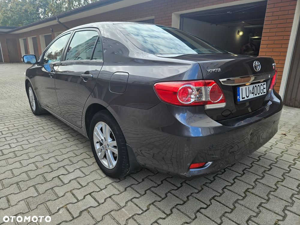 Toyota Corolla 1.6 Luna - 10