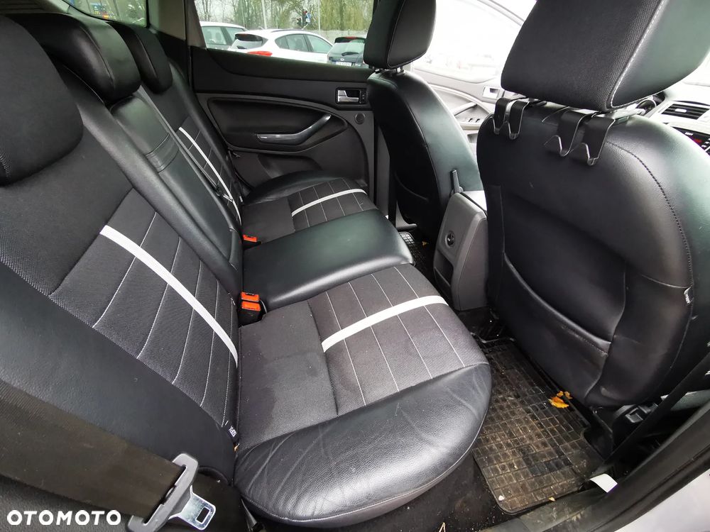 Ford Kuga 2.0 TDCi 4WD Titanium - 16