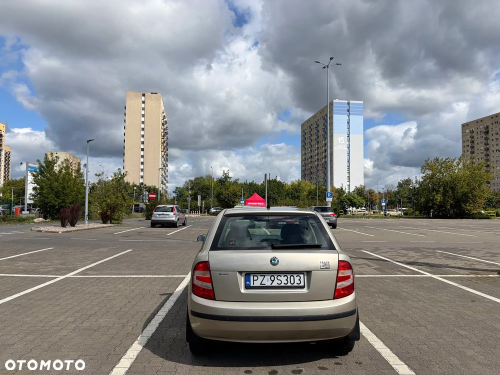 Skoda Fabia 1.2 12V Ambiente - 3