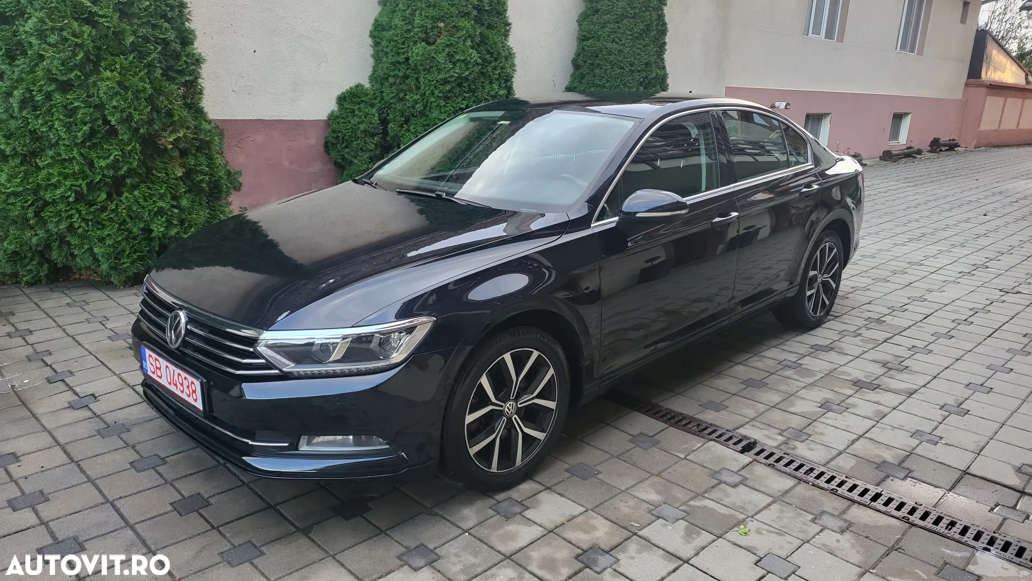 Volkswagen Passat - 16
