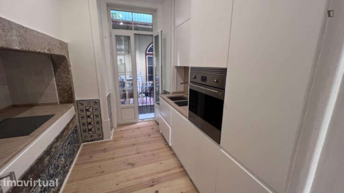Quarto - localizado em Baixa Lisbon - Grande imagem: 3/24