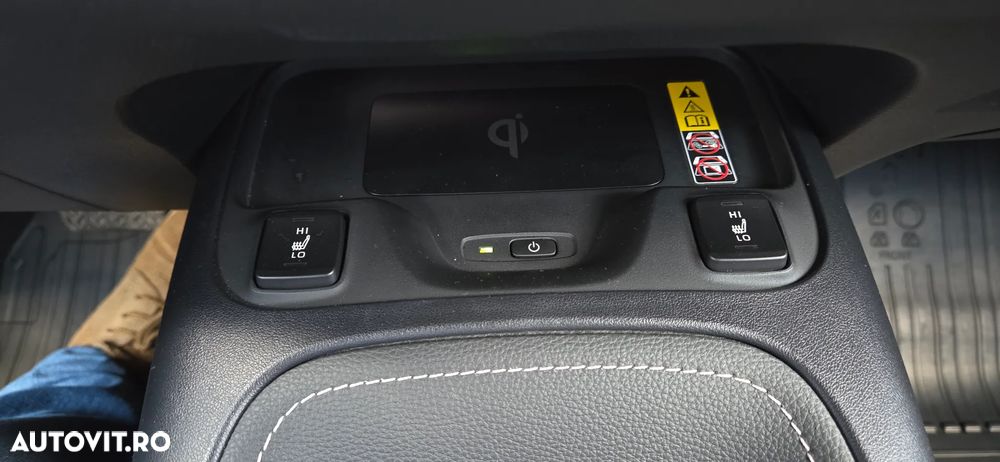 Toyota Corolla 1.8 HSD TS Dynamic - 28