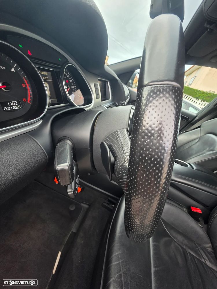 Audi Q7 3.0 V6 TDi quattro S-line Tiptronic - 32