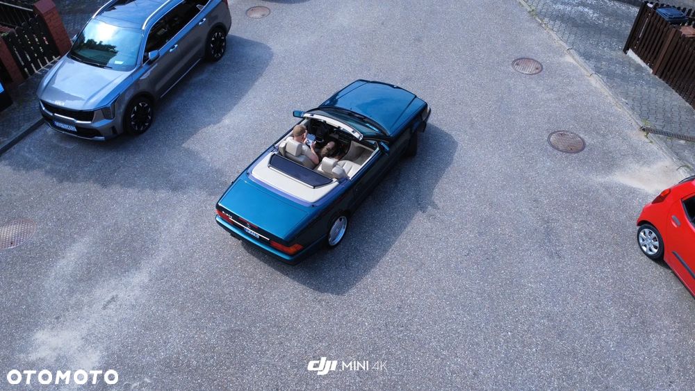 Mercedes-Benz SL - 24