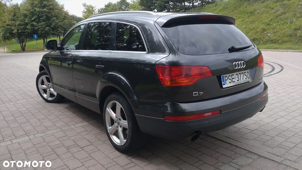 Audi Q7 3.0 TDI Quattro Tiptr - 4