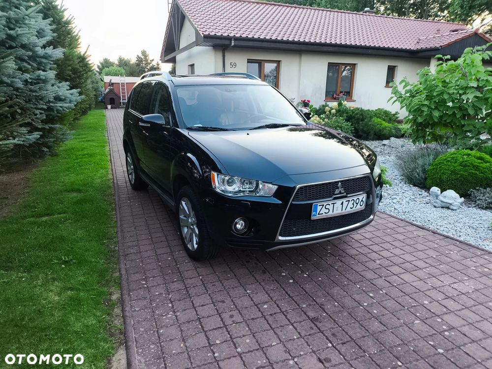 Mitsubishi Outlander 2.0 DID Instyle - 2