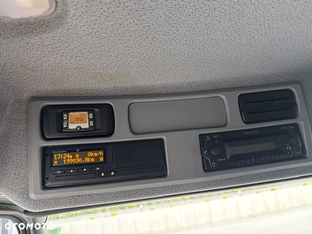 Mercedes-Benz Atego 1223 Skrzynia 7,5M/ Sypialka / Niski przebieg / - 9