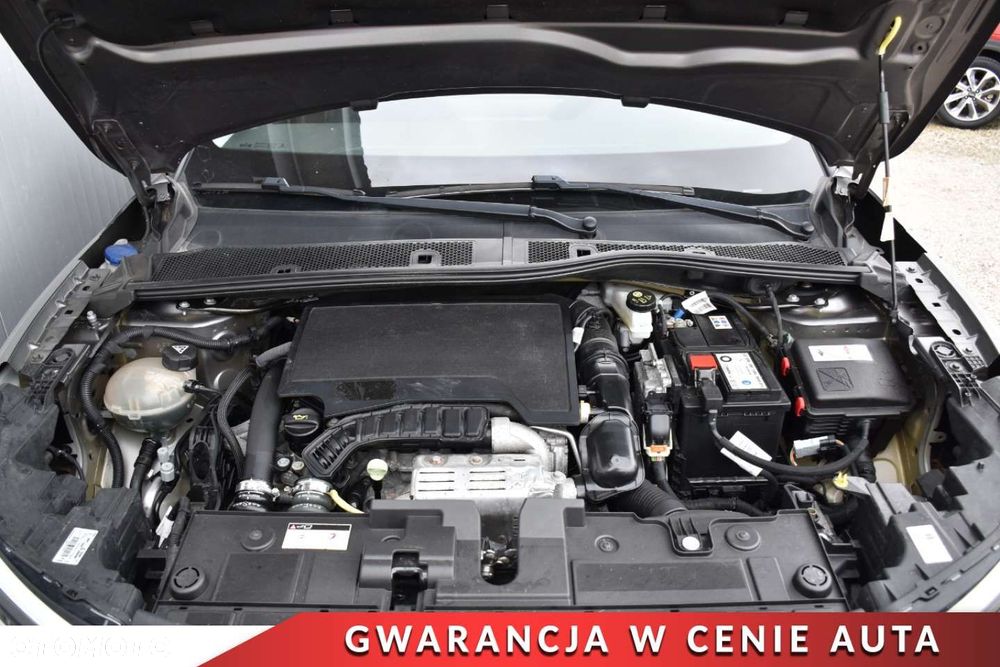Citroën C4 1.2 PureTech Live Pack S&S - 24