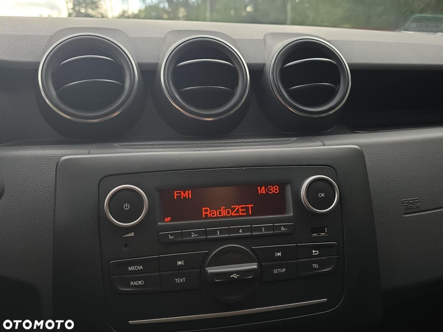 Dacia Duster 1.0 TCe Essential - 17