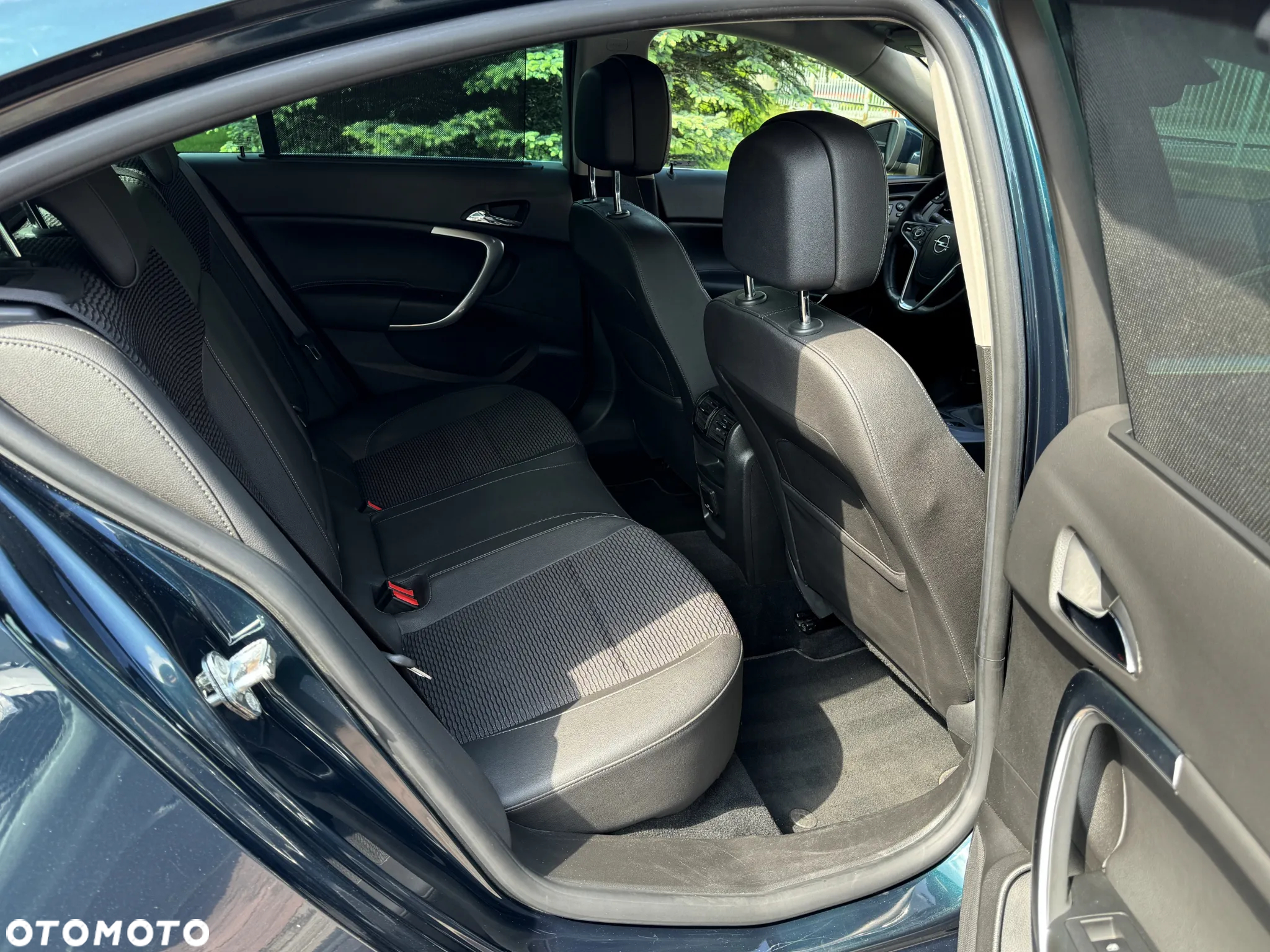 Opel Insignia 2.0 CDTI Cosmo S&S - 19