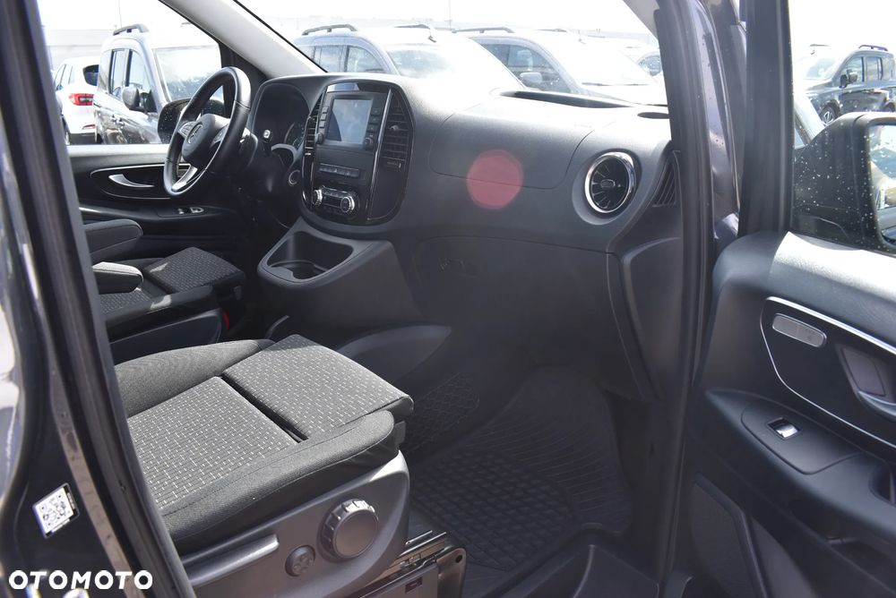 Mercedes-Benz Vito - 19