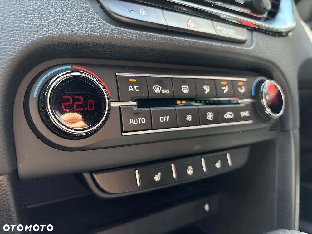 Kia XCeed 1.6 T-GDI Tribute DCT - 18