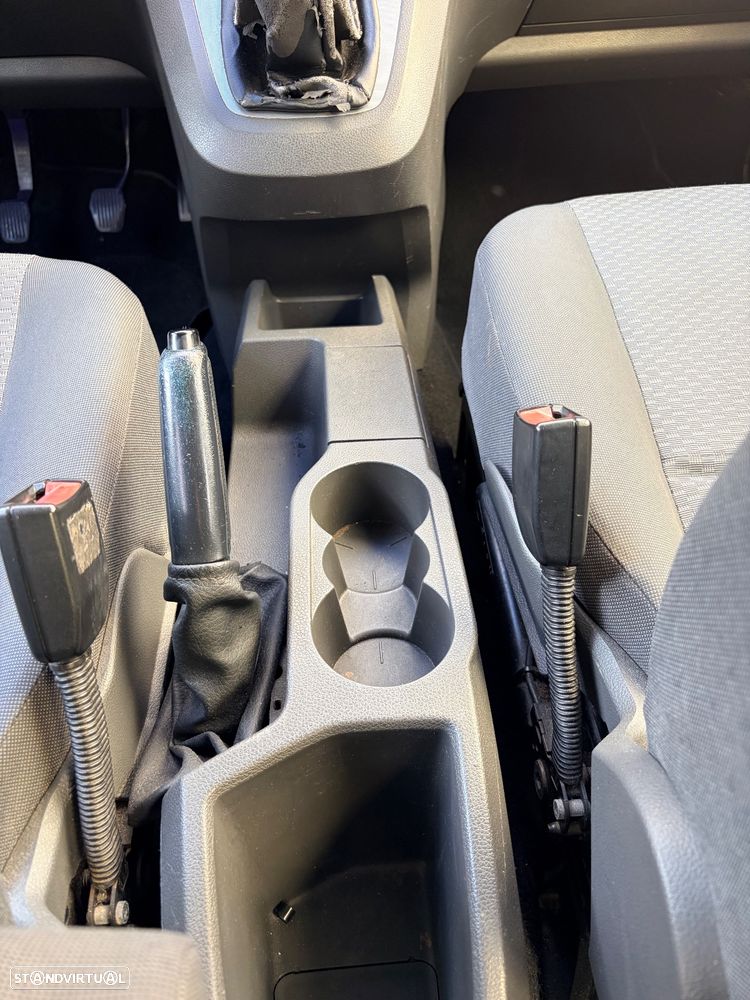 Ford Focus C-Max 1.6 TDCi Ambiente - 13