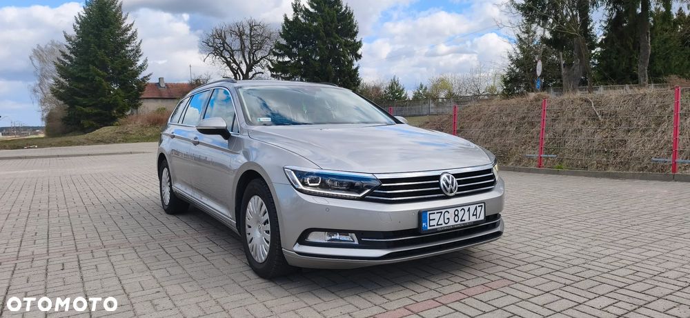 Volkswagen Passat 2.0 TDI SCR Comfortline - 3