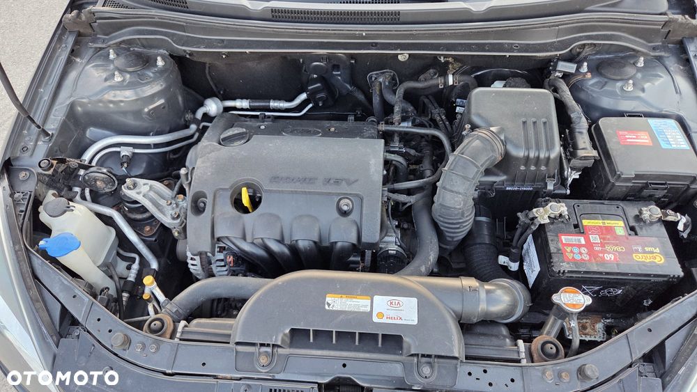 Kia Ceed 1.6 XL - 11