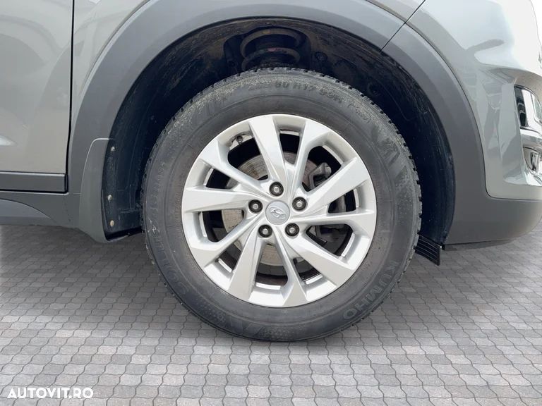 Hyundai Tucson 1.6 GDI 2WD 6MT Style - 9