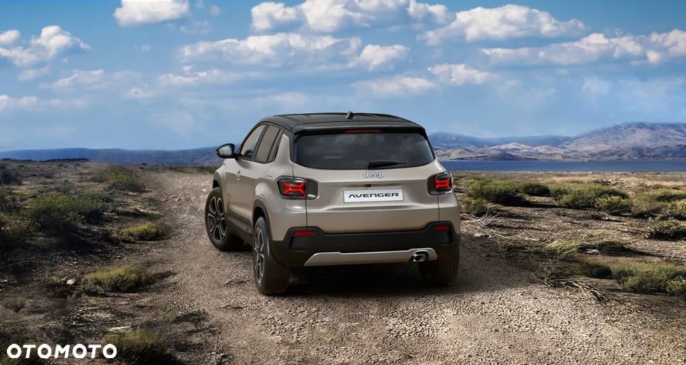 Jeep Avenger 1.2 T3 mHEV Summit FWD eDCT6 - 2
