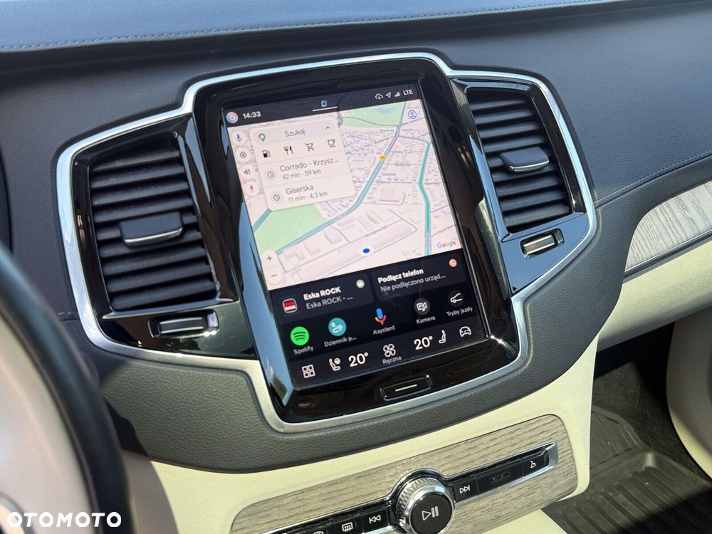 Volvo XC 90 - 20