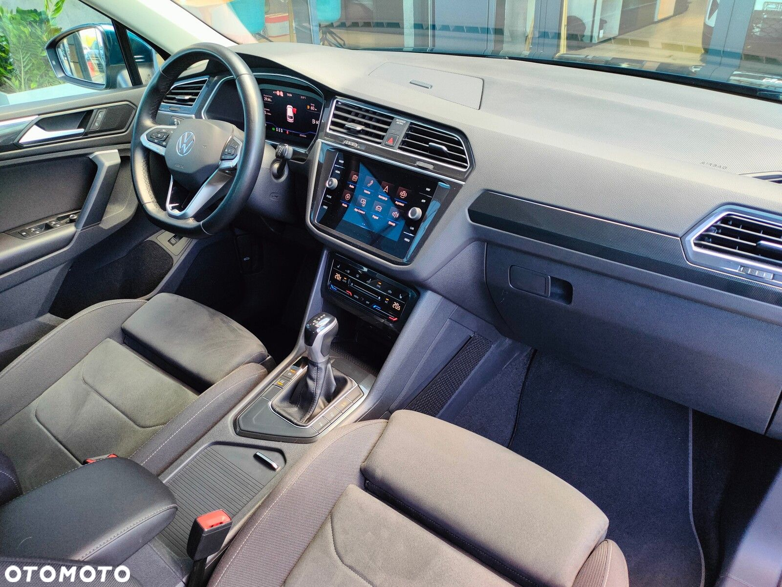 Volkswagen Tiguan 1.5 TSI EVO Elegance DSG - 12