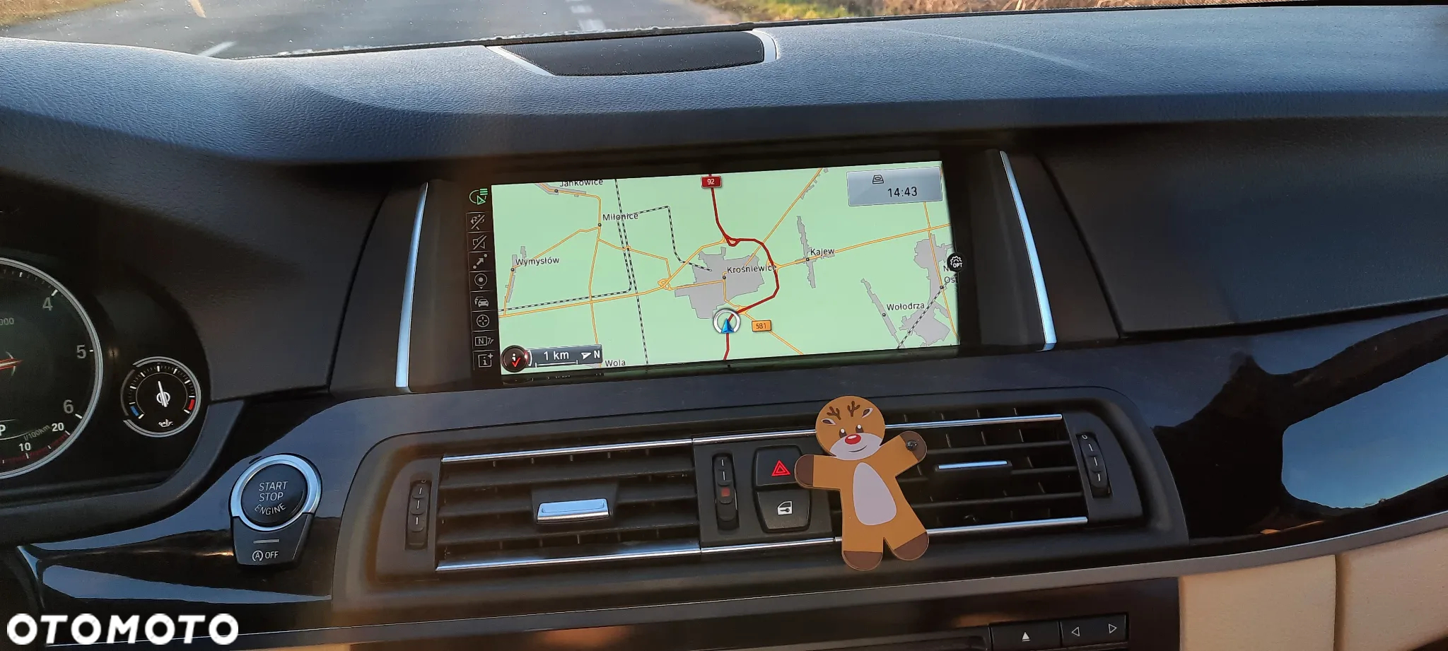 BMW Seria 5 525d Touring Luxury Line - 32