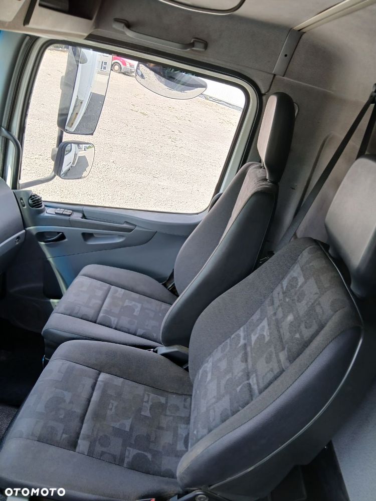 Mercedes-Benz Atego - 11