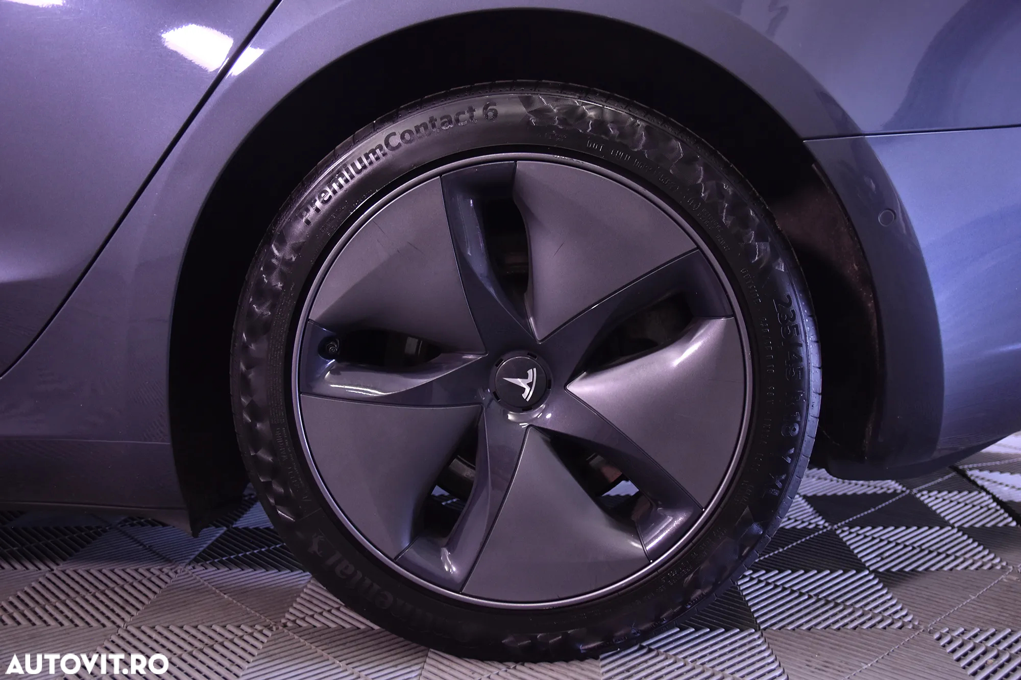 Tesla Model 3 Allradantrieb Dual Motor Performance - 13