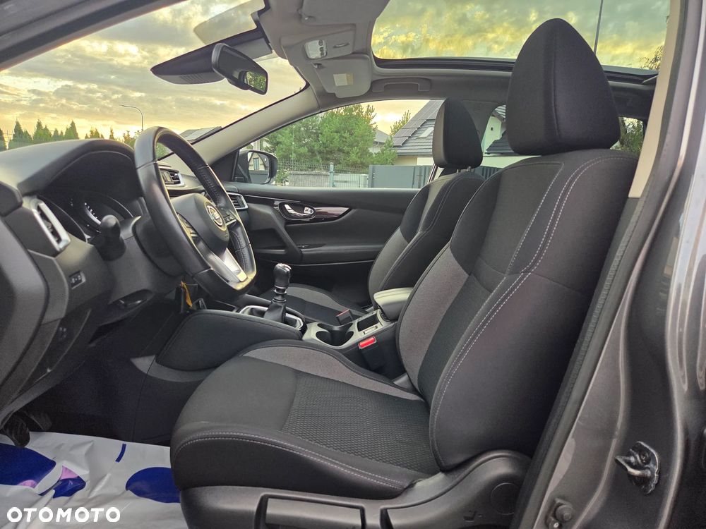 Nissan Qashqai 1.7 dCi N-Connecta - 34