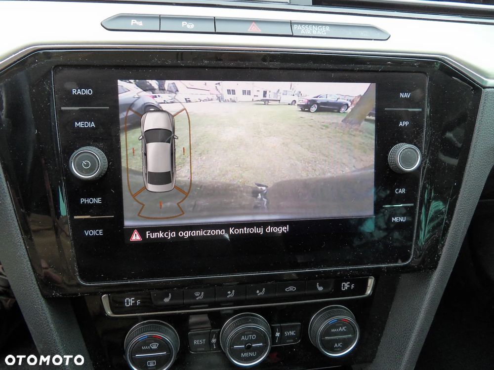 Volkswagen Passat 2.0 TDI SCR (BlueMotion Tech) 4Mot DSG Highline - 22