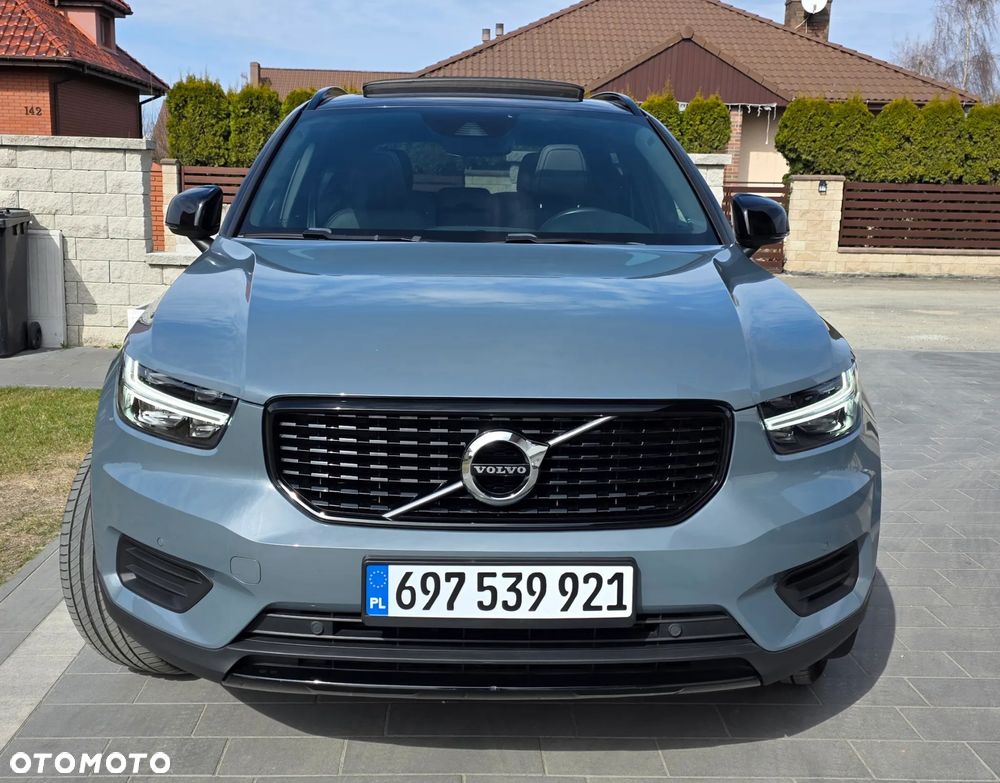 Volvo XC 40 D4 AWD Geartronic R-Design - 3