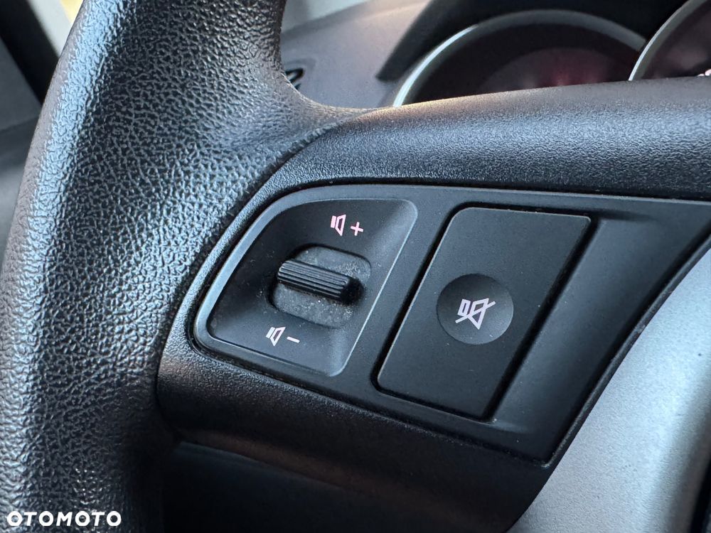 Kia Venga 1.6 M - 17