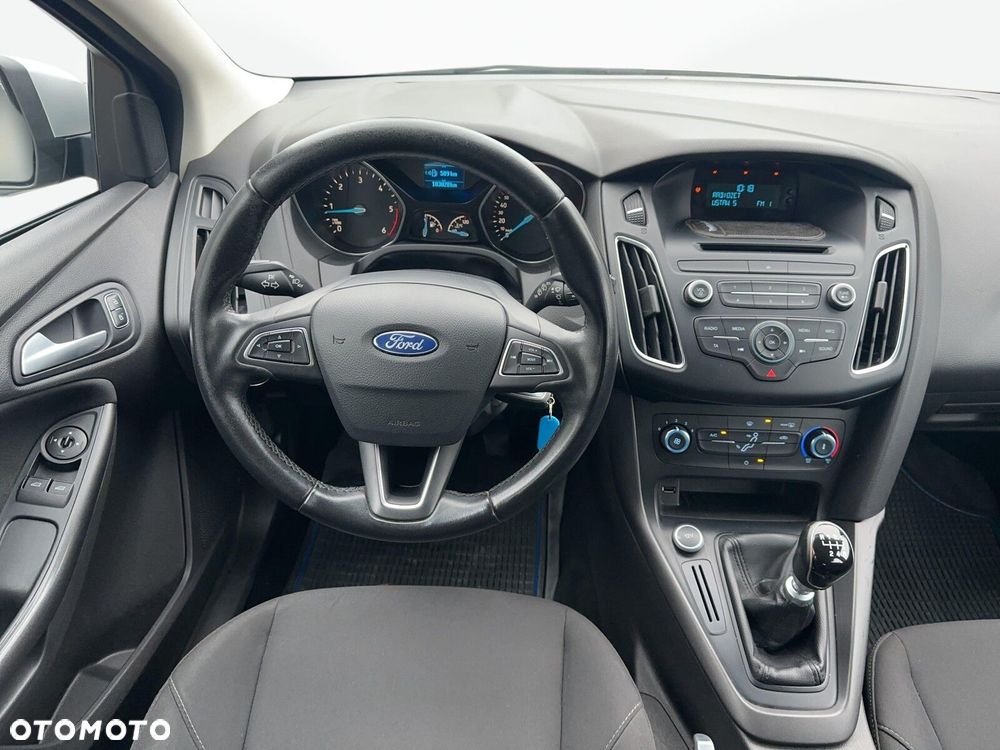 Ford Focus - 15