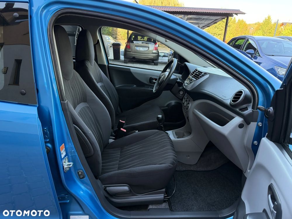Nissan Pixo 1.0 more - 29