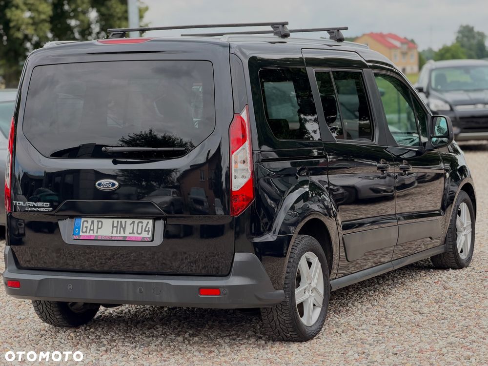 Ford Tourneo Connect - 13
