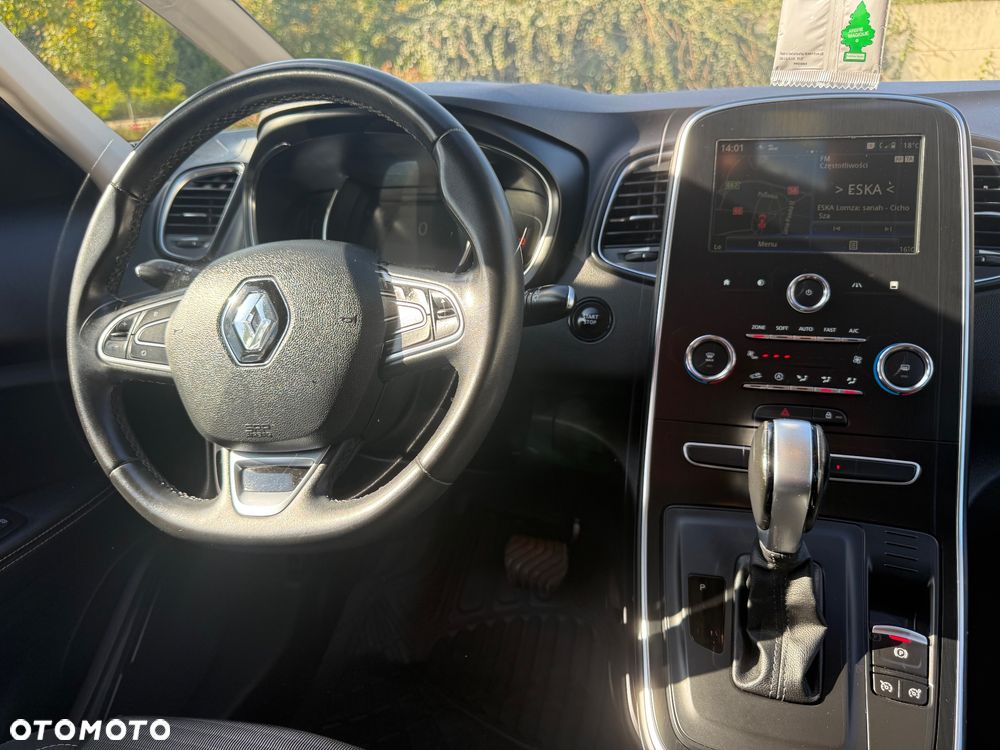 Renault Scenic - 8