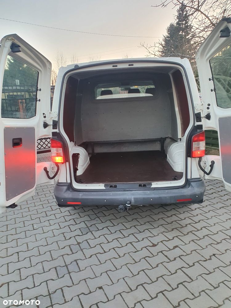 Volkswagen Transporter Shuttle Kurz - 6